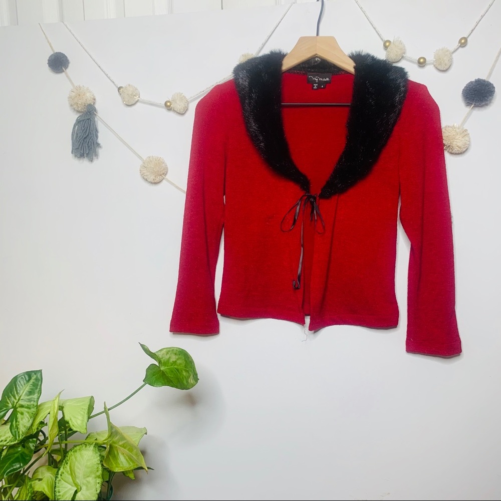VINTAGE y2k red faux fur holiday crop cardigan - Picture 6 of 7